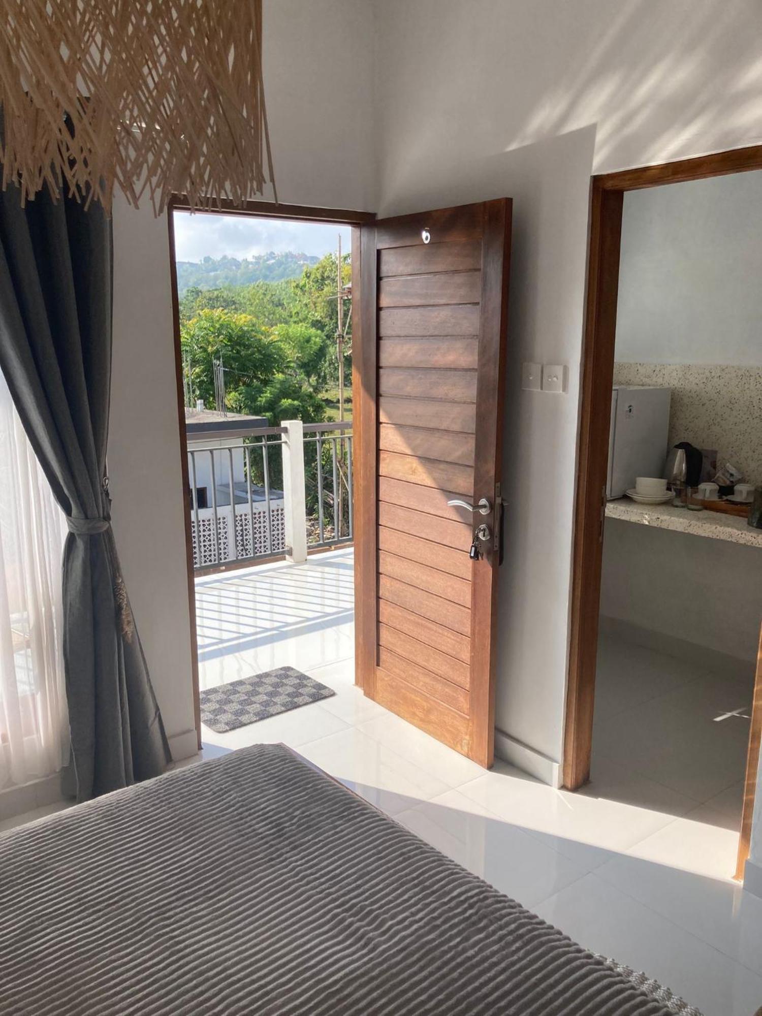Villa Iris Homestay Uluwatu  Exterior photo